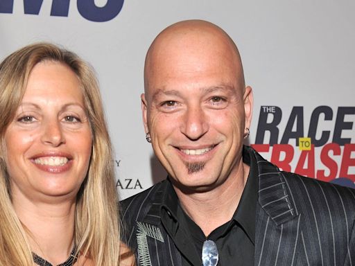 Howie Mandel Says He Found 'Tipsy' Wife Terry Lying In Pool of Blood