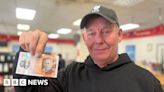 Queue in Sunderland to get new King Charles banknotes