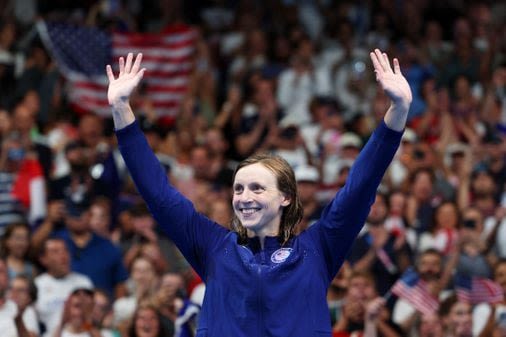 US women take silver in 4x200 freestyle relay; Katie Ledecky becomes Olympics’ most-decorated female swimmer - The Boston Globe