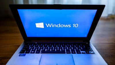 Windows 10 is gaining on Windows 11, and high-end system requirements are to blame