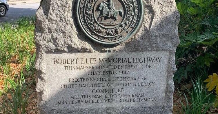 Local UDC chapter sues CCSD to restore Robert E. Lee highway marker