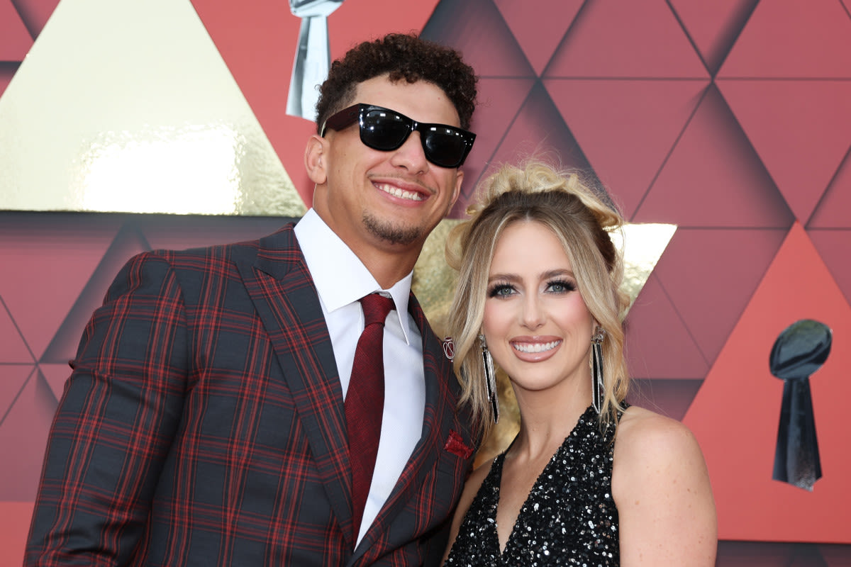 Brittany Mahomes Requests Parenting Advice After Son Bronze Develops ‘Bad Habit’ on Vacation