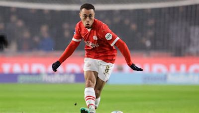 Sergiño Dest está prácticamente fuera de la Copa América