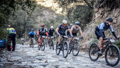 Más de cinco mil bikers corrieron el Desafío Río Pinto en Córdoba