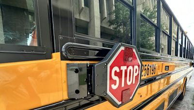 10,000 drivers receive warnings for passing stopped school buses in Hillsborough County