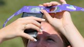 How to photograph the eclipse without frying your phone