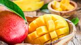 Comer mango en exceso puede hacerte aumentar de peso: por qué - La Opinión