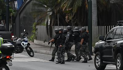 El presidente de Ecuador ordena trasladar el centro de operaciones de las Fuerzas Armadas a la ciudad de Manta