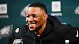 Saquon Drawing Raves from Eagles: 'Hall of Fame Person!'