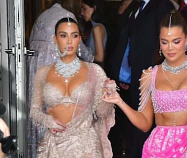 Kim e Khloe Kardashian: diamantes para segundo dia de casamento de 'novos marajás' da Índia