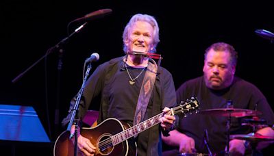 Kris Kristofferson, singer-songwriter and actor, dies at 88