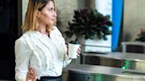 "Coffee Badging": Wenn Mitarbeitende nur ins Büro kommen, um ihr Gesicht zu zeigen, bevor sie wieder gehen