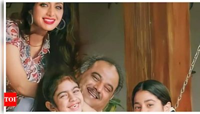 Janhvi Kapoor and Khushi Kapoor look adorable as kids in this throwback PIC with Sridevi and Boney Kapoor; See inside | Hindi Movie News - Times of India