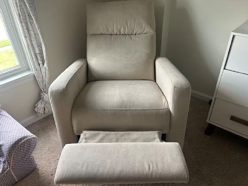 I Thought the Perfect Nursery Glider Didn’t Exist, Until I Bought This Chair (It’s My 3rd Glider and the Best By Far)
