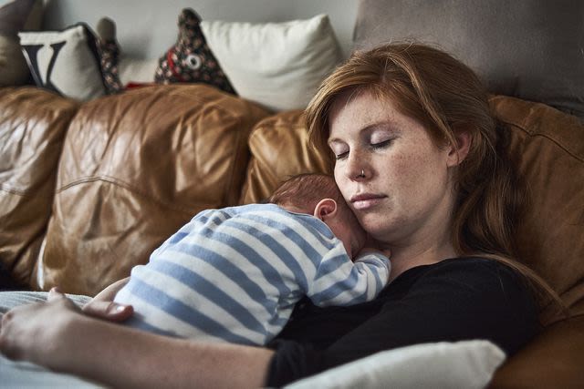 What Causes Postpartum Insomnia?