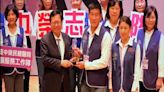 中榮志工服務工作隊展現台灣最美的風景 榮獲112年全國績優志工團隊第一名