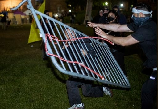 The Latest | Manhattan DA says about 170 people arrested at Columbia University received summonses