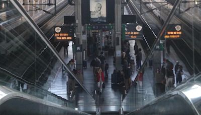 Desalojan de un tren en Córdoba a 20 personas que celebraban una despedida de soltero