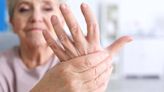 Cinco consejos de entrenamiento con pesas para personas con artritis: ayuda a sostener y proteger las articulaciones