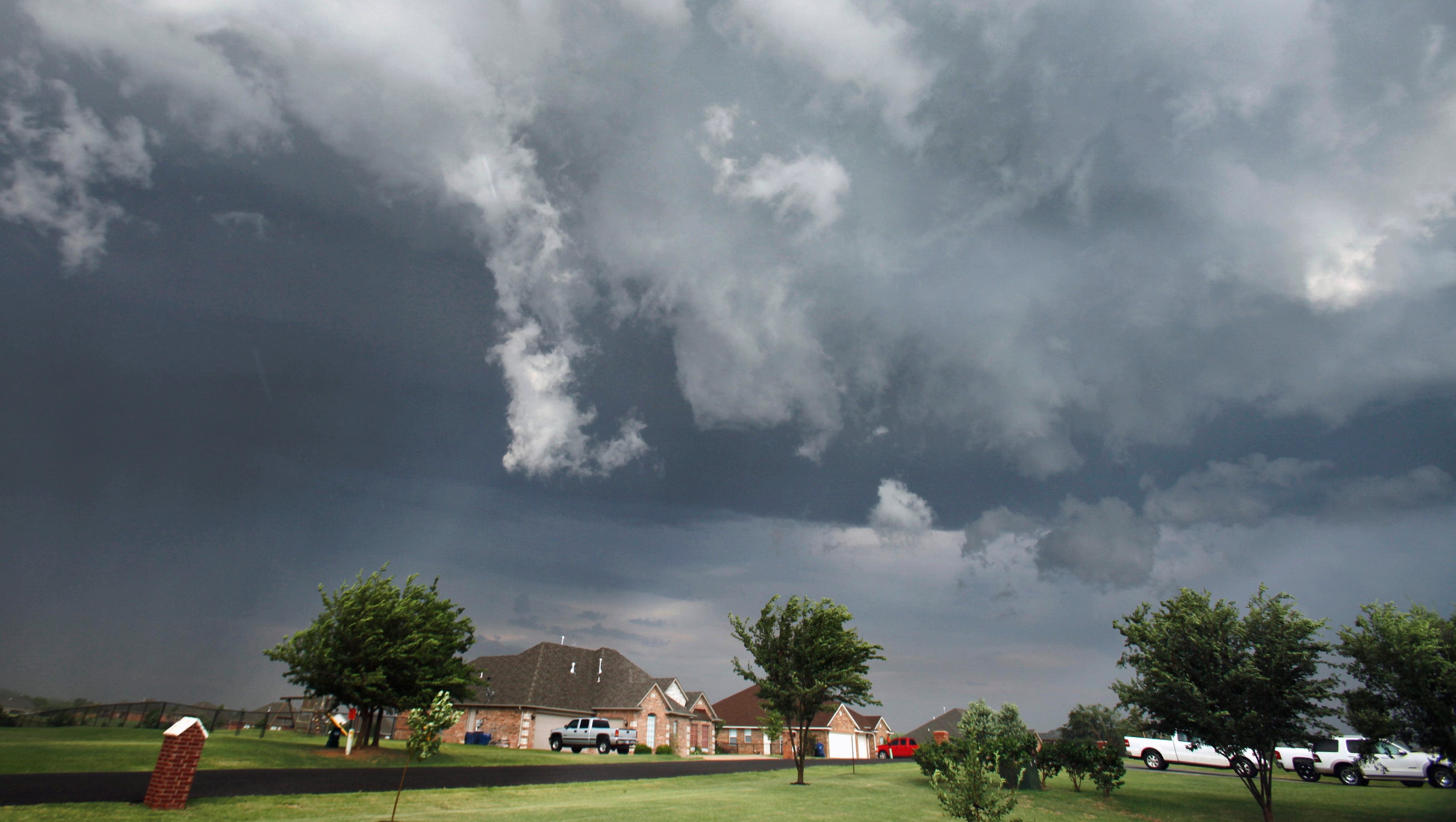 'Big day' Monday as forecasters warn of tornado threat in Oklahoma