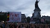 [Slideshow] Jubilant crowds fill Place de la République in Paris after exit polls