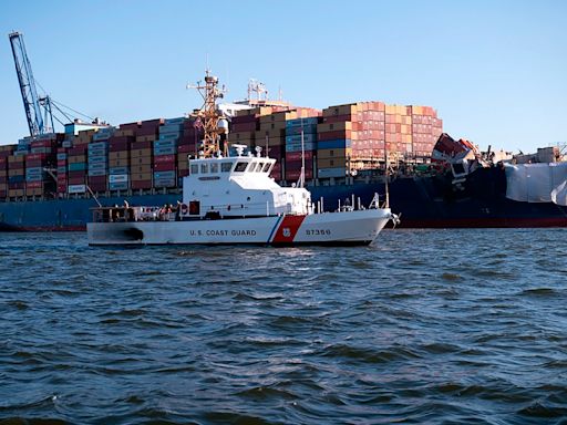 Dali cargo ship leaves Baltimore for Virginia, nearly 3 months after bridge collapse