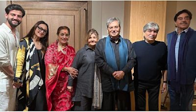 PIC: Newlyweds Sonakshi Sinha-Zaheer Iqbal host Shatrughan Sinha-Poonam Sinha's wedding anniversary party; Subhash Ghai pens heartfelt note