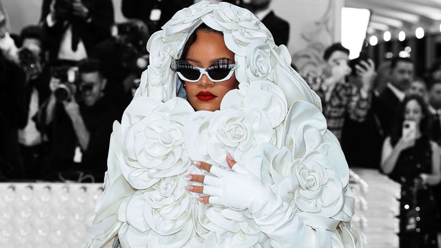 AHEM, the Met Gala Is Almost Here! Let's Review the Best Looks of All Time