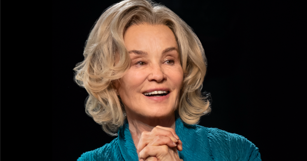 Jessica Lange on the ‘Great Challenge’ of Her Tony-Nominated ‘Mother Play’ Performance