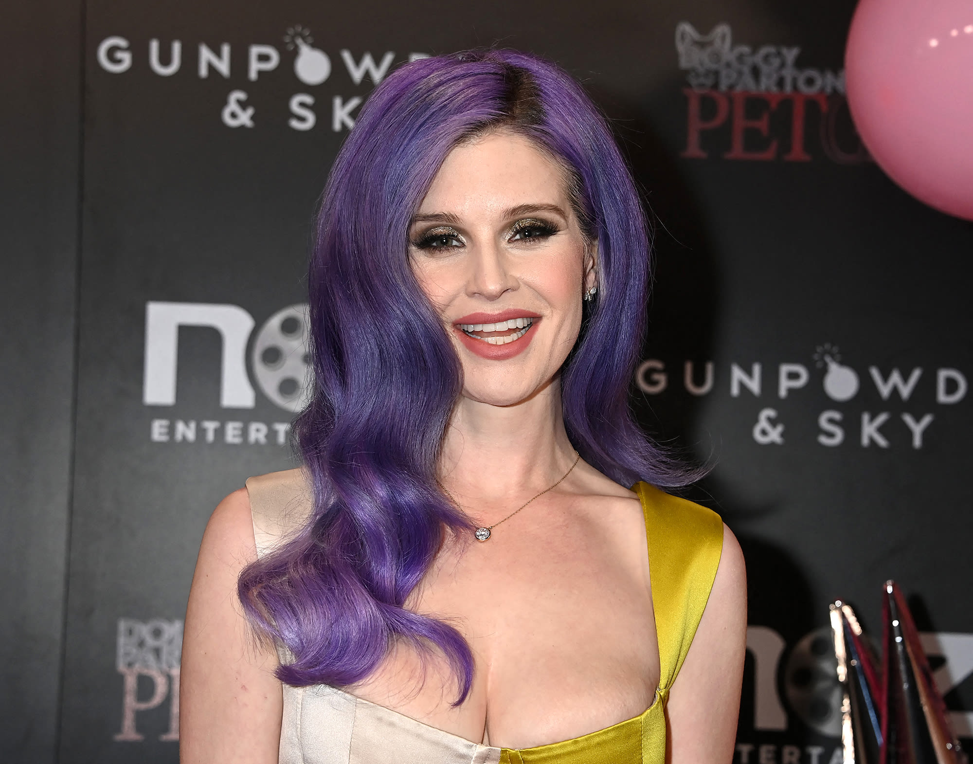 Kelly Osbourne Jokes That Drugs and Alcohol Protect Her From Cancer: ‘I’ve Embalmed Myself’