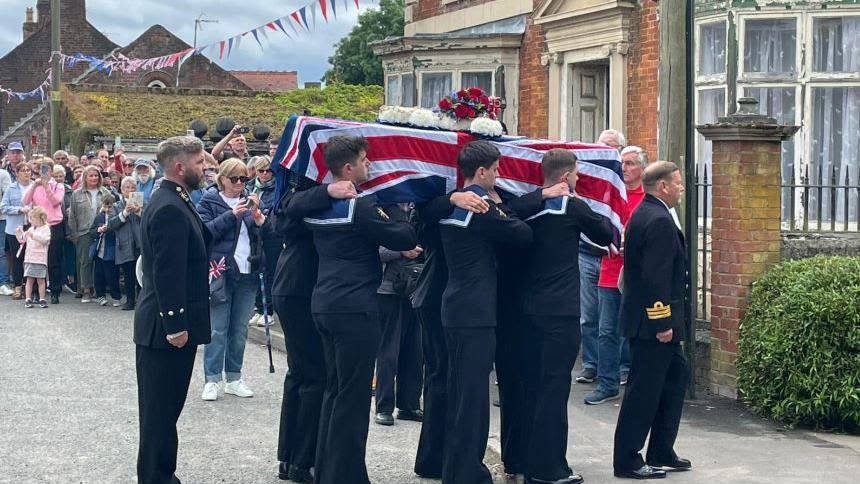 Australia explorer laid to rest in village