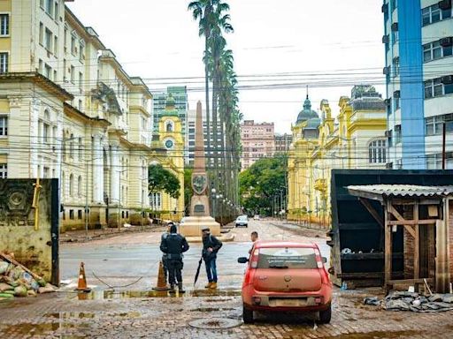 Guaíba volta a ficar abaixo da cota de inundação em Porto Alegre