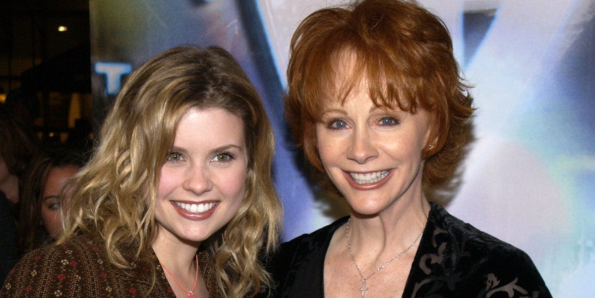 JoAnna Garcia Swisher Reveals the Biggest Lesson Reba McEntire Taught Her