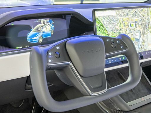 Tesla cuts FSD price, ditches Enhanced Autopilot