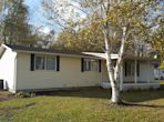 12101 Grafton Rd, Carleton MI 48117