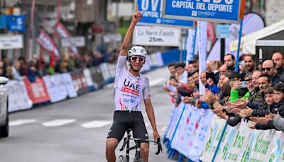 Isaac del Toro estrena la victoria en Pola de Lena