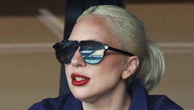 Lady Gaga plays new music on the streets of Paris