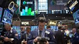 Fed meeting, Amazon results, struggling US consumers - what's moving markets By Investing.com