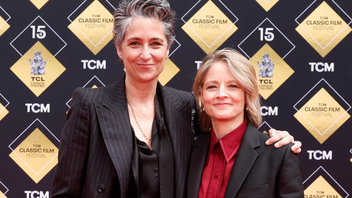 Jodie Foster Celebrates Career Milestone & Wedding Anniversary With Wife By Her Side