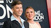 Scarlett Johansson jokes that her prenup required Colin Jost to cameo in “Fly Me to the Moon”