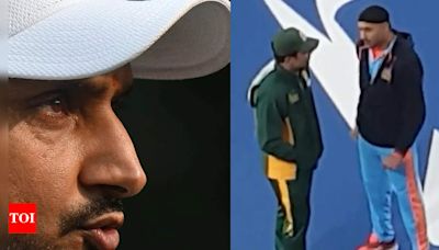 Watch: Harbhajan Singh, Kamran Akmal come face to face in India vs Pakistan game after row over comment on Sikhs | Cricket News - Times of India