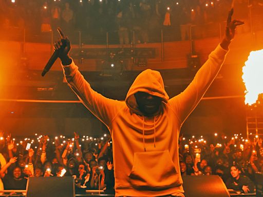 Ghanaians party big time with Medikal at London O2 concert