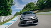 El Toyota GR Yaris aumenta potencia y estrena caja automática - La Tercera