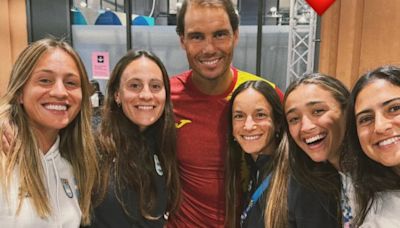 Las perlitas de la delegación argentina en la Villa Olímpica: del encuentro de las Leonas con Rafa Nadal al video del comedor convertido en tribuna