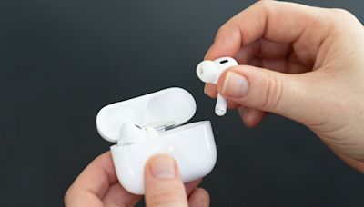 Here’s how the new AirPods Pro hearing test works | TechCrunch