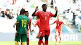 Embolo garante vitória apertada da Suíça sobre Camarões no grupo do Brasil