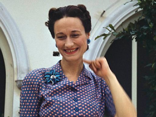 Wallis Simpson 'was behind' £17m jewel robbery