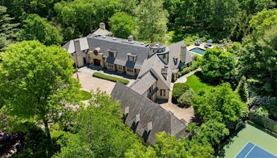 Outside Boston, a Top-Ranked Tennis Player’s Home With a Blue-and-Green Court Comes on the Market