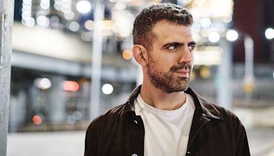 Sam Morril Takes Stand-Up To New Highs With ‘You’ve Changed,’ Talks Parallels Between The Comedian & The Private Eye & His Ambitions In Film And TV