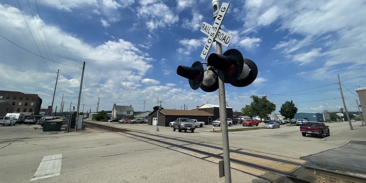 Dubuque to build railroad overpass at 14th Street using $25M federal grant